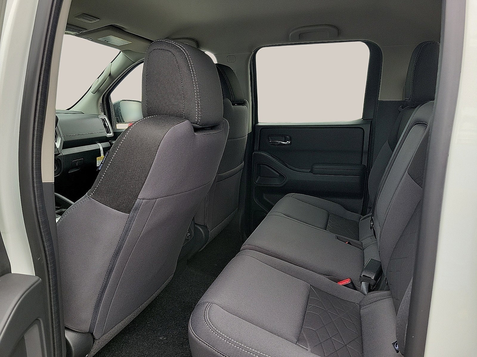 2027 Nissan Frontier Crew Cab 4x2 SV
