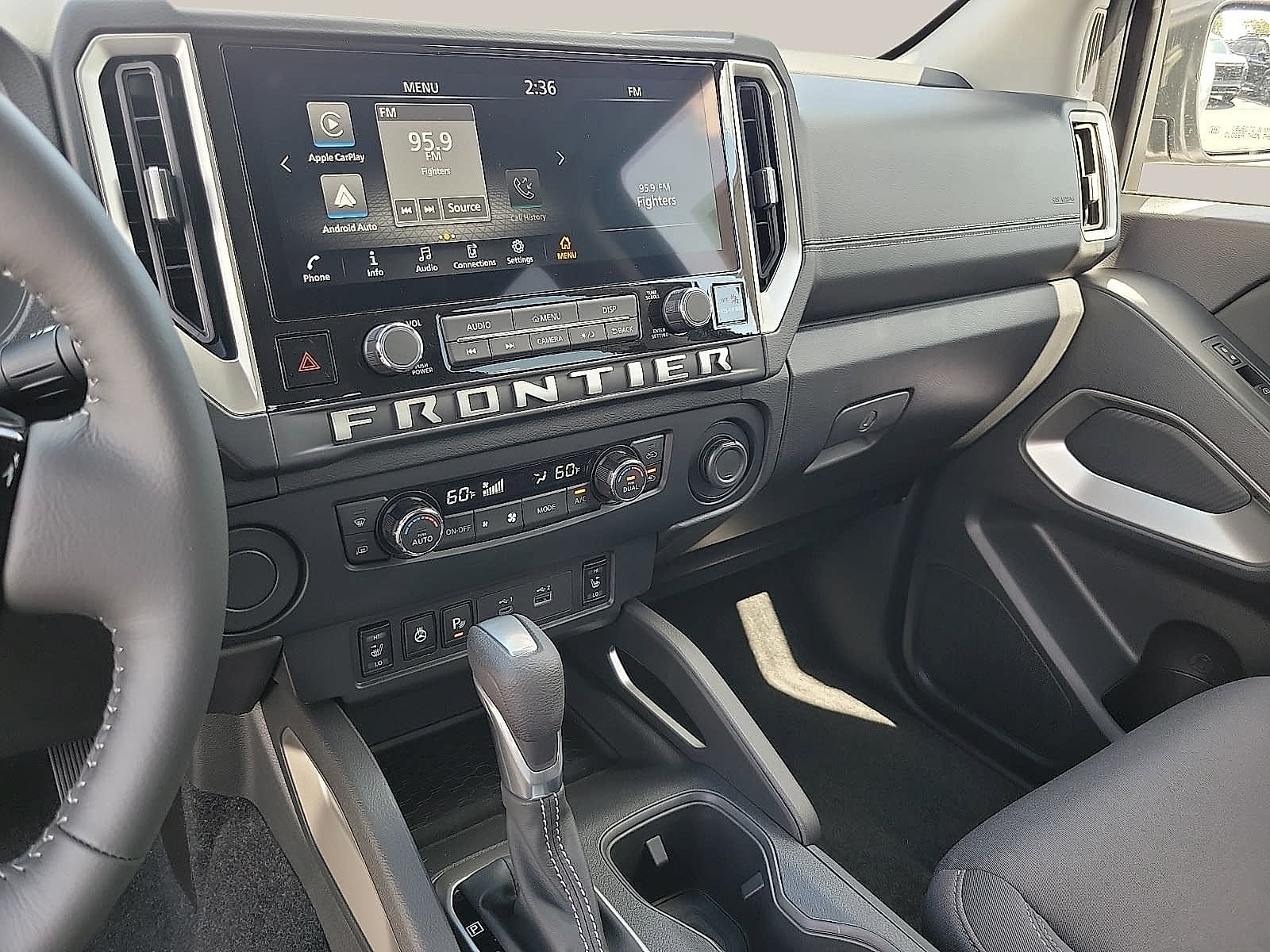 2027 Nissan Frontier Crew Cab 4x2 SV