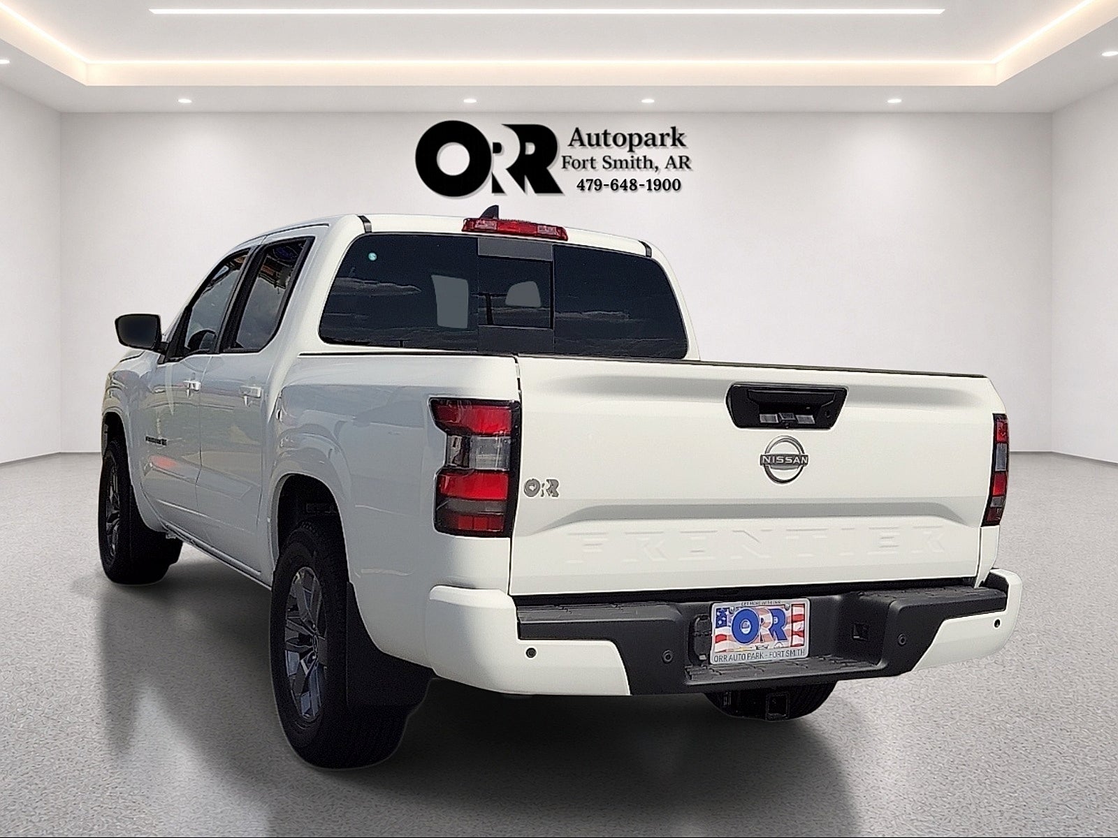 2027 Nissan Frontier Crew Cab 4x2 SV