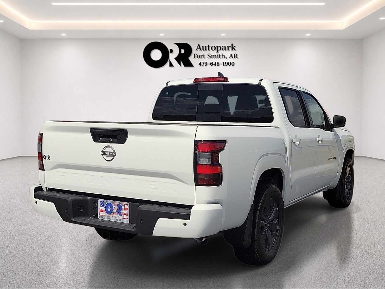 2027 Nissan Frontier Crew Cab 4x2 SV