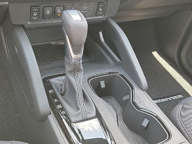 2026 Nissan Frontier Crew Cab 4x2 SV