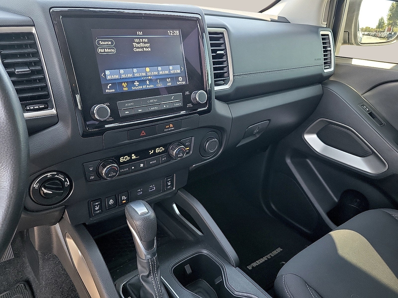 2023 Nissan Frontier Crew Cab 4x4 SV Auto *Ltd Avail*