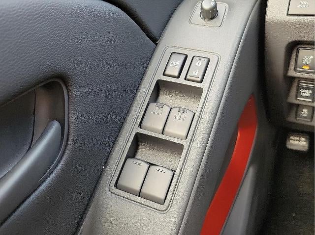 2026 Nissan Frontier Crew Cab 4x4 PRO-4X