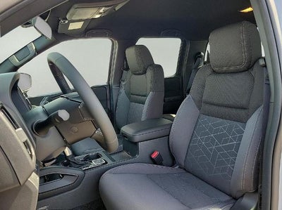 2026 Nissan Frontier Crew Cab 4x4 SV