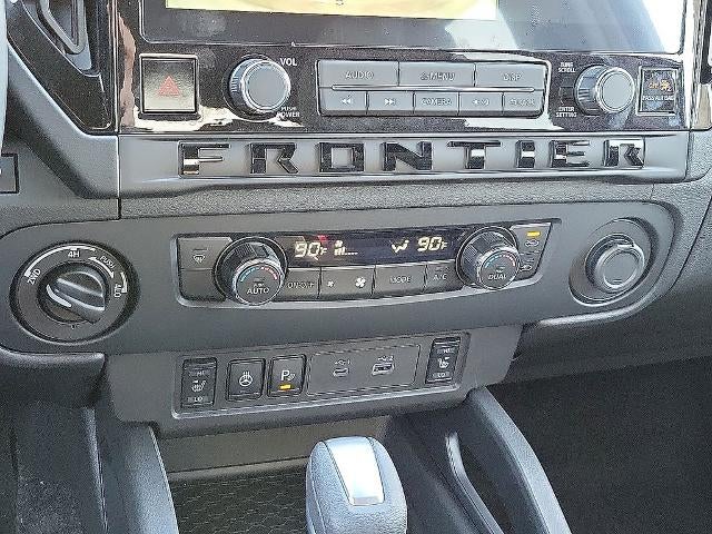 2026 Nissan Frontier Crew Cab 4x4 SV