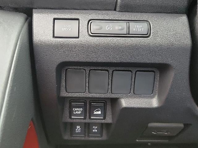 2022 Nissan Frontier Crew Cab 4x4 PRO-4X Auto