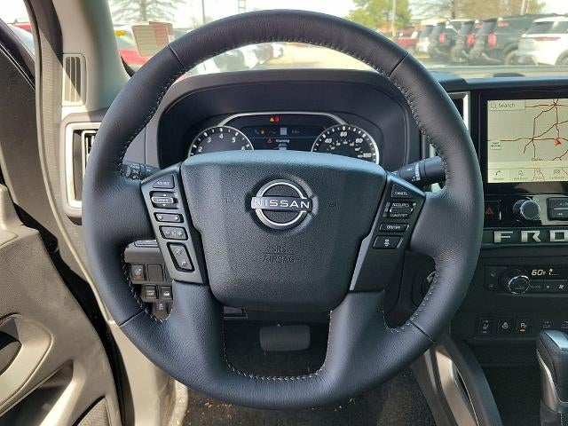 2025 Nissan Frontier Crew Cab 4x4 SL