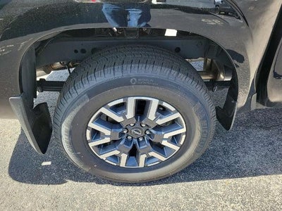 2025 Nissan Frontier Crew Cab 4x4 SL