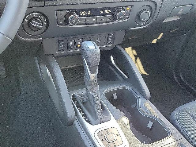 2026 Nissan Frontier Crew Cab 4x4 SV