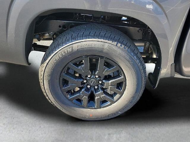 2026 Nissan Frontier Crew Cab 4x4 SV