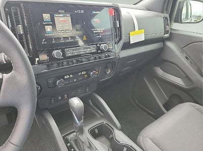 2026 Nissan Frontier Crew Cab 4x4 SV