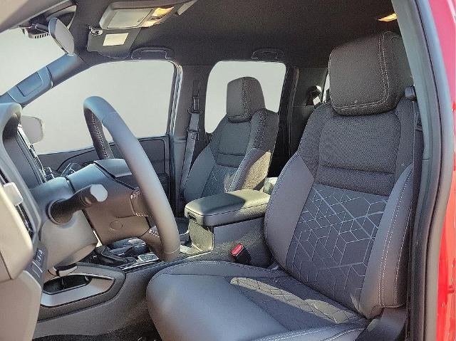 2026 Nissan Frontier Crew Cab 4x4 SV