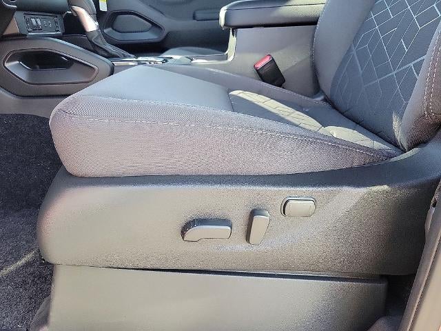 2026 Nissan Frontier Crew Cab 4x4 SV