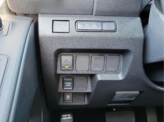 2026 Nissan Frontier Crew Cab 4x4 SV