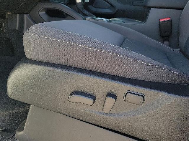 2026 Nissan Frontier Crew Cab 4x4 SV