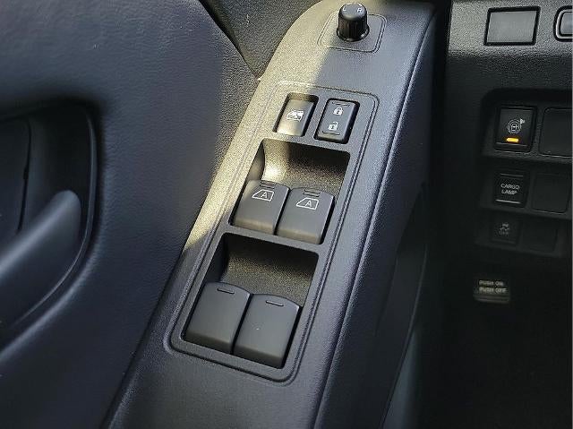 2026 Nissan Frontier Crew Cab 4x4 SV