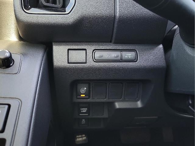 2026 Nissan Frontier Crew Cab 4x4 SV