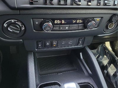 2026 Nissan Frontier Crew Cab 4x4 SV