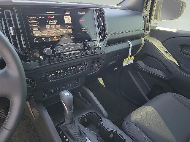 2026 Nissan Frontier Crew Cab 4x4 SV