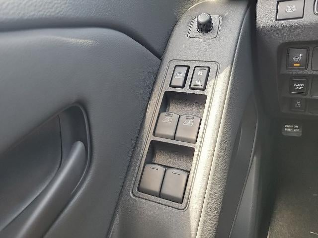 2026 Nissan Frontier Crew Cab 4x4 SV
