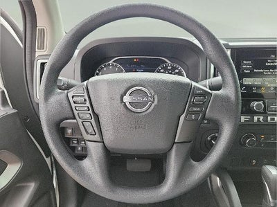 2025 Nissan Frontier Crew Cab 4x4 SV