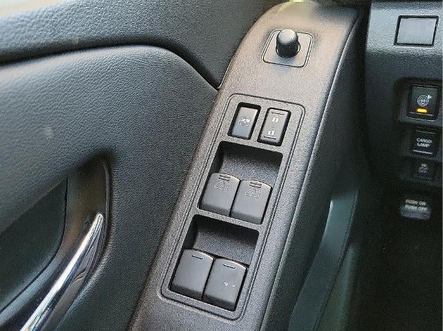 2026 Nissan Frontier Crew Cab 4x4 SV