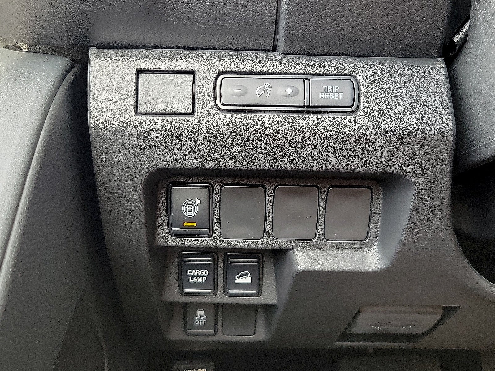 2027 Nissan Frontier Crew Cab 4x4 S
