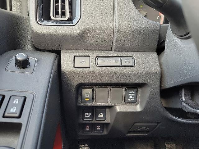 2025 Nissan Frontier Crew Cab 4x4 PRO-4X