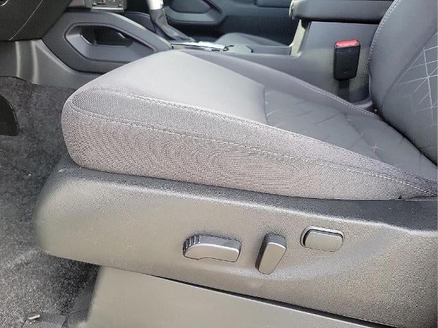 2026 Nissan Frontier Crew Cab 4x4 SV