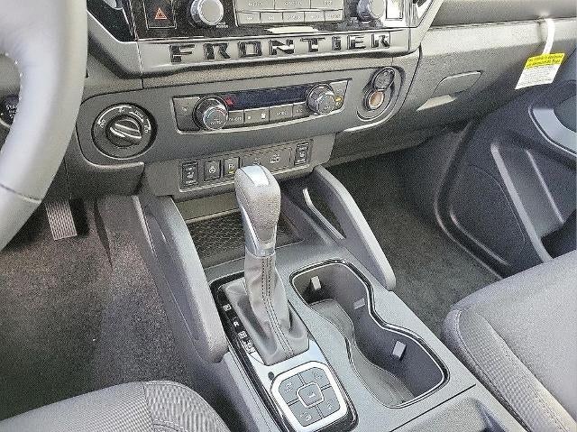 2026 Nissan Frontier Crew Cab 4x4 SV