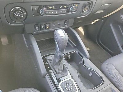 2026 Nissan Frontier Crew Cab 4x4 SV