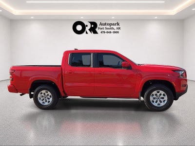 2024 Nissan Frontier Crew Cab 4x4 SV