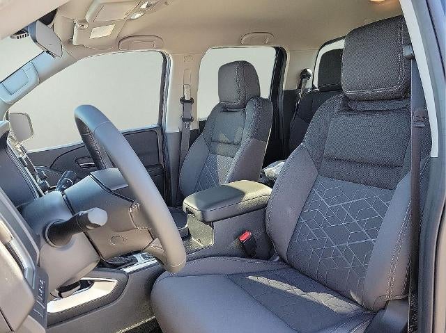 2026 Nissan Frontier Crew Cab 4x4 SV