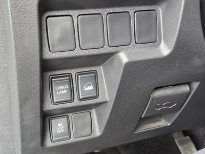 2024 Nissan Frontier Crew Cab 4x4 SV