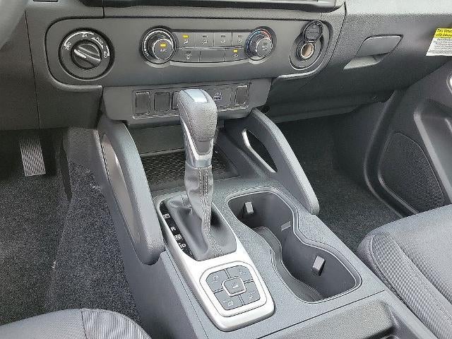 2026 Nissan Frontier Crew Cab 4x4 SV