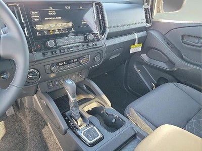 2026 Nissan Frontier Crew Cab 4x4 SV