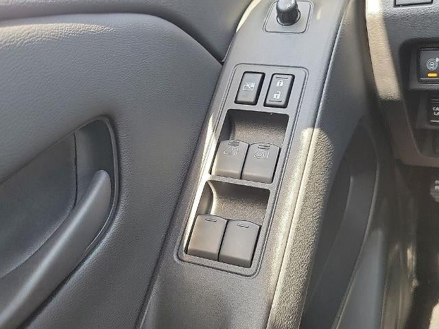 2026 Nissan Frontier Crew Cab 4x4 SV