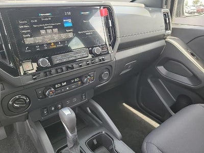 2026 Nissan Frontier Crew Cab 4x4 SV