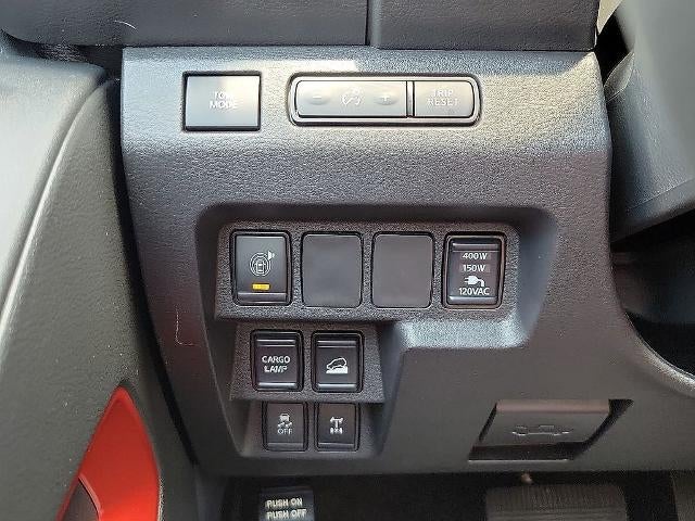 2025 Nissan Frontier Crew Cab 4x4 PRO-4X