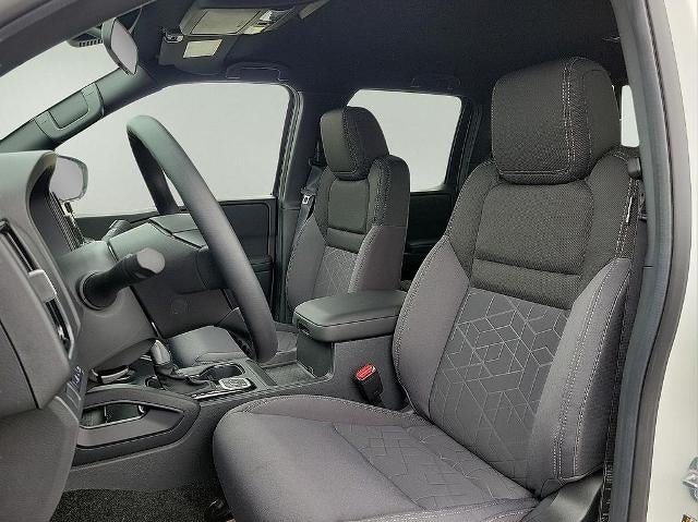 2026 Nissan Frontier Crew Cab 4x4 SV