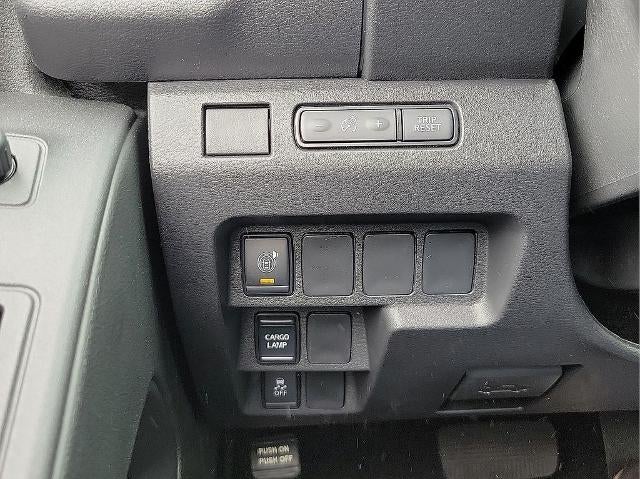 2026 Nissan Frontier Crew Cab 4x4 SV