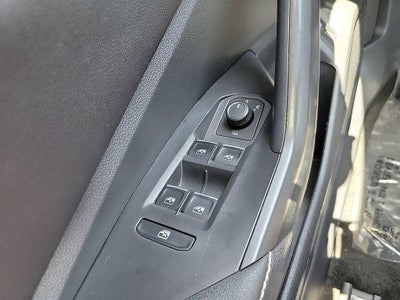 2025 Volkswagen Atlas Cross Sport 2.0T SE w/Technology 4MOTION