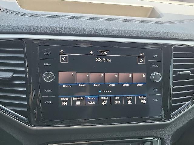 2022 Volkswagen Atlas 3.6L V6 SE w/Technology FWD