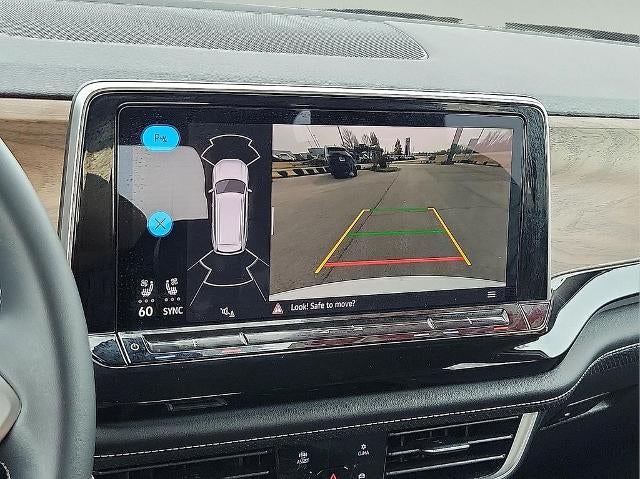 2024 Volkswagen Atlas 2.0T SE w/Technology FWD