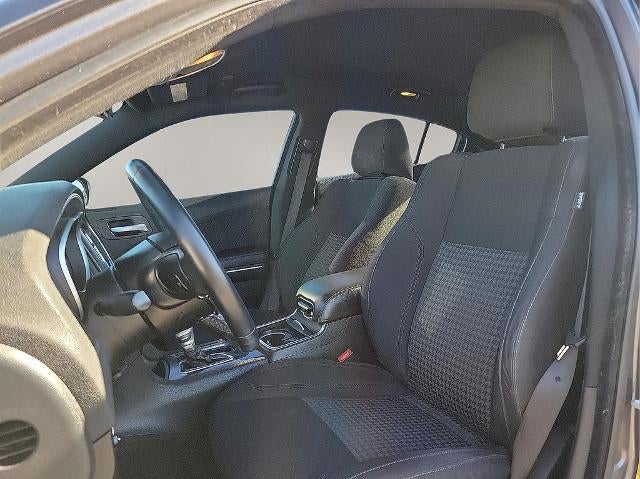 2017 Dodge Charger SXT RWD