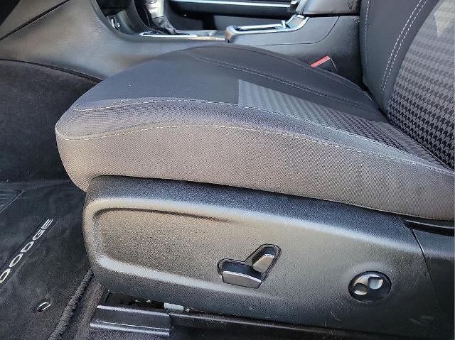 2017 Dodge Charger SXT RWD