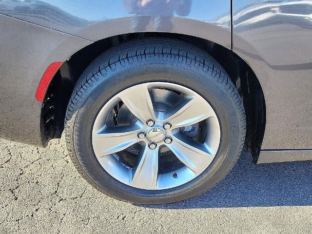 2017 Dodge Charger SXT RWD