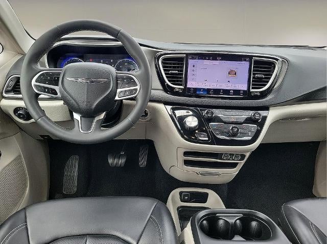 2023 Chrysler Pacifica Touring L FWD