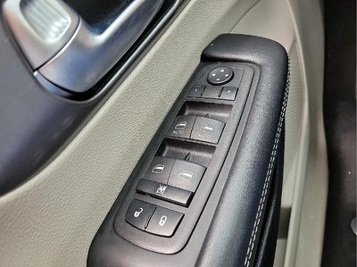 2023 Chrysler Pacifica Touring L FWD