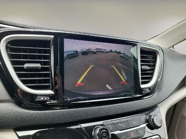 2023 Chrysler Pacifica Touring L FWD